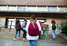 Ministério da Educação abre época extraordinária de exames nacionais em setembro após falhas técnicas